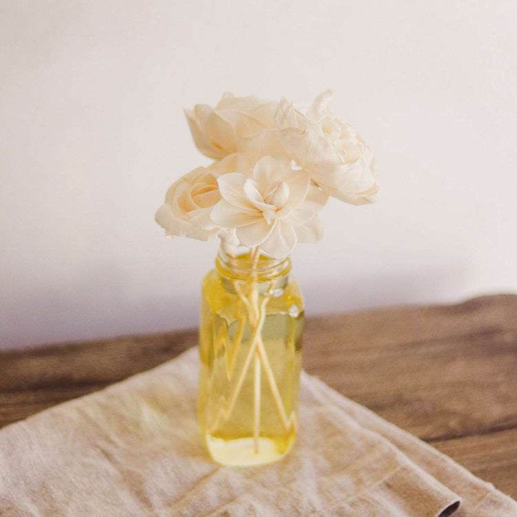 Diffuser for Essential Oils, Sunflower Floral Reed Diffuser with Essential Oils, Botanicals and Sola Wood Flowers, for Bedroom and Bathroom