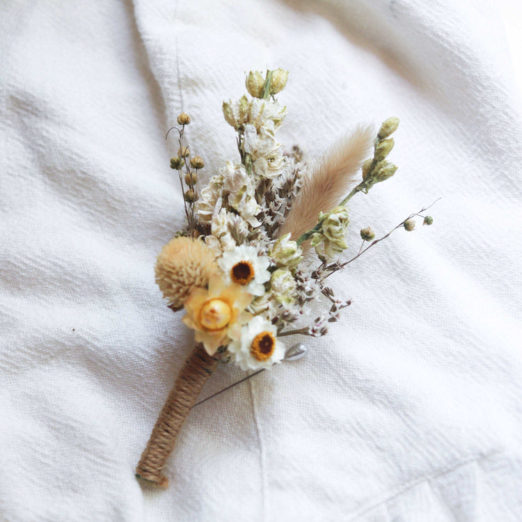 Blush Strawflower Dried Flowers Bouquet / Preserved Daisy Rose Flowers Bouquet / Wedding Bridal bouquet / Preserved larkspur herbs Natural