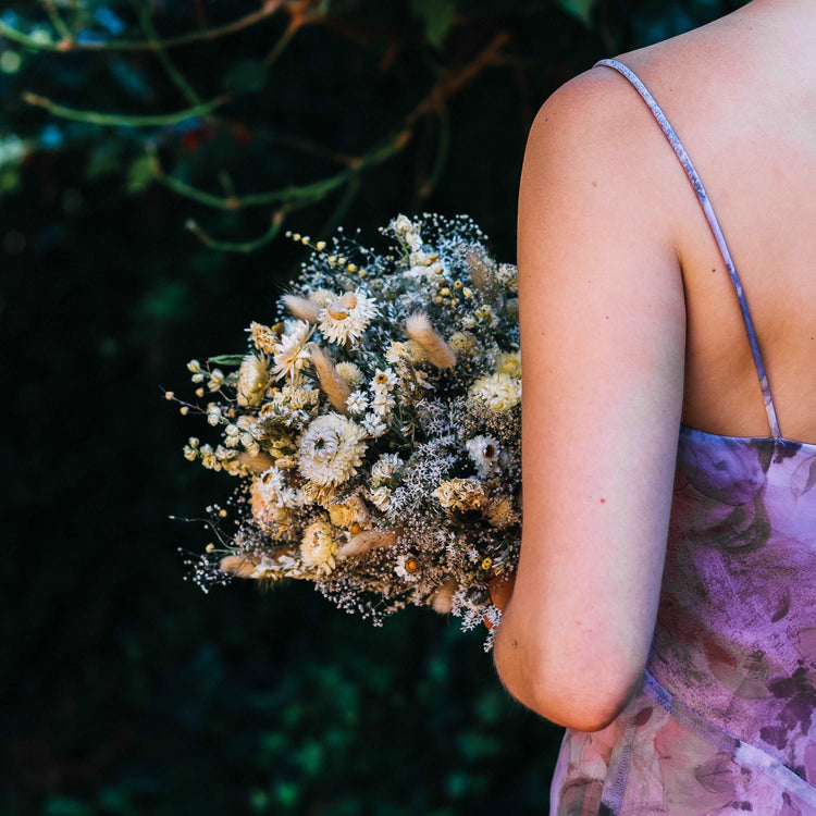 Blush Strawflower Dried Flowers Bouquet / Preserved Daisy Rose Flowers Bouquet / Wedding Bridal bouquet / Preserved larkspur herbs Natural