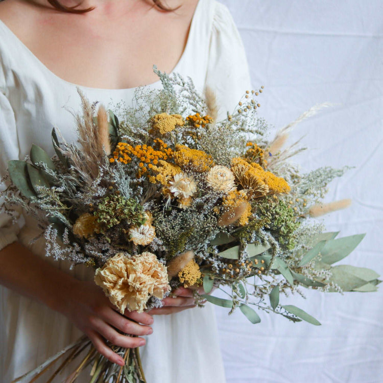Dried Yarrow Flower Bouquet, Eucalyptus and Lavender Dried Bridal bouquet / Dry Flower Wedding, Rustic Boho Brides, Bridesmaid bouquet