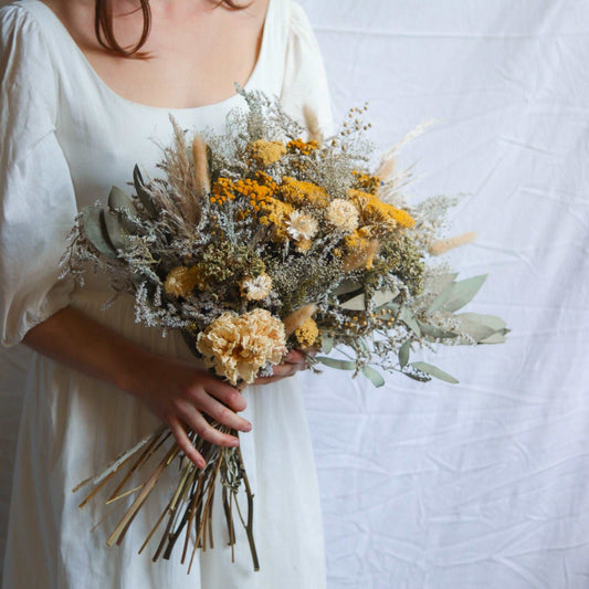 Dried Yarrow Flower Bouquet, Eucalyptus and Lavender Dried Bridal bouquet / Dry Flower Wedding, Rustic Boho Brides, Bridesmaid bouquet