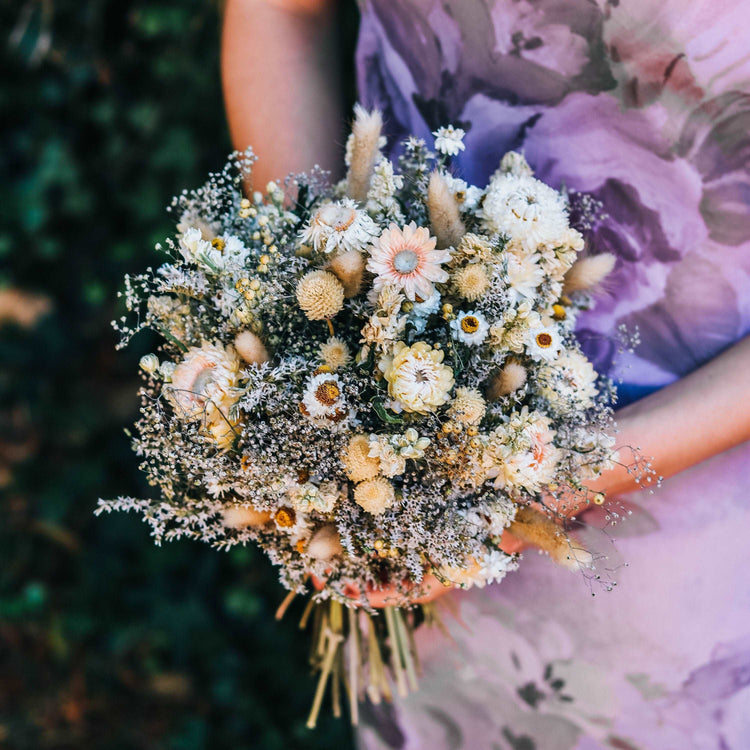Blush Strawflower Dried Flowers Bouquet / Preserved Daisy Rose Flowers Bouquet / Wedding Bridal bouquet / Preserved larkspur herbs Natural