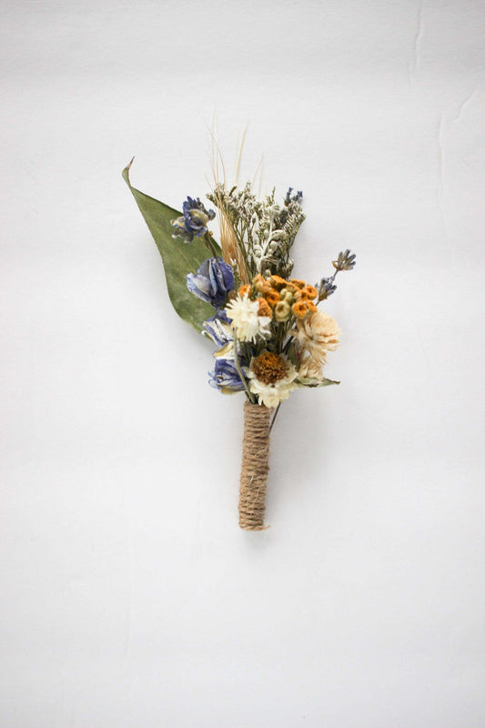 Eucalyptus boutonnière with dried Yarrow and Lavender Dried Bridal bouquet / Dry Flower Wedding, Rustic Boho Brides, Bridesmaid bouquet