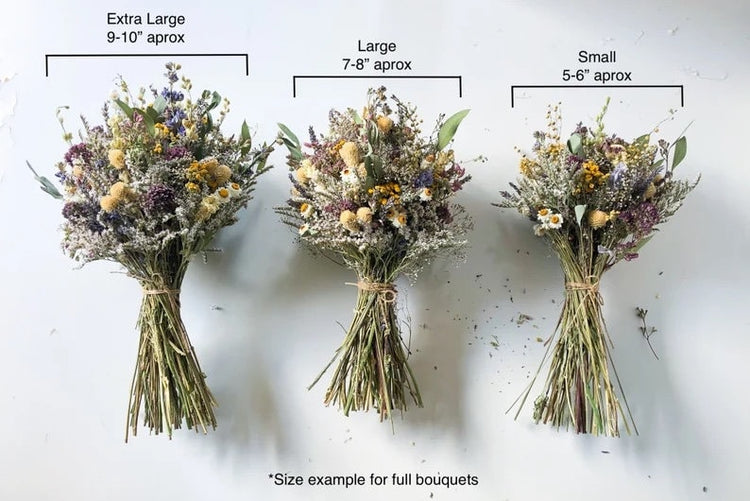 Strawflower corsage with Pampas, Lavender, and Caspia, Dried Bridal flower bouquet for Wedding, Rustic Boho Brides, Bridesmaid bouquet