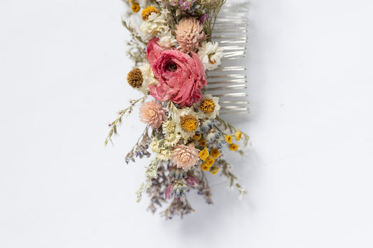 Ranunculus Dried Flower Hair Comb, Bridal Bouquet: Dry Flower Wedding, Rustic Boho Brides, Bridesmaid bouquet, Wildflowers Dried bouquet