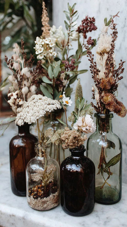 A practical comparison of dried and fresh flowers—based on cost, lifespan, and real-world use
