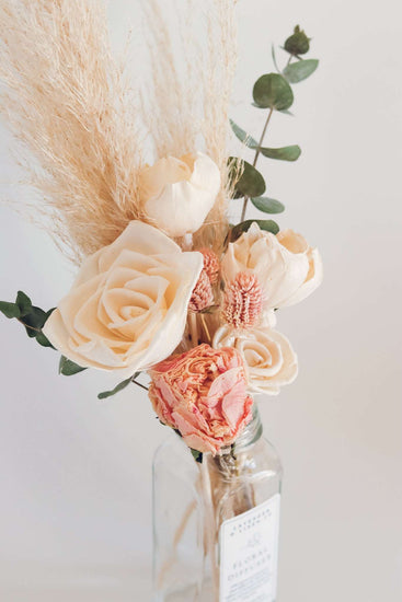 Farmhouse Floral Reed Diffuser | Peony
