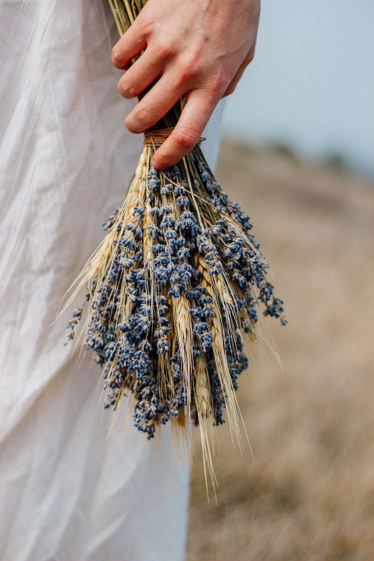 Lavender and Wheat Bridal Bouquet, Brides Bouquet, Lavender and Wheat Custom Made Hand tied Wedding Dried Flower Bouquet