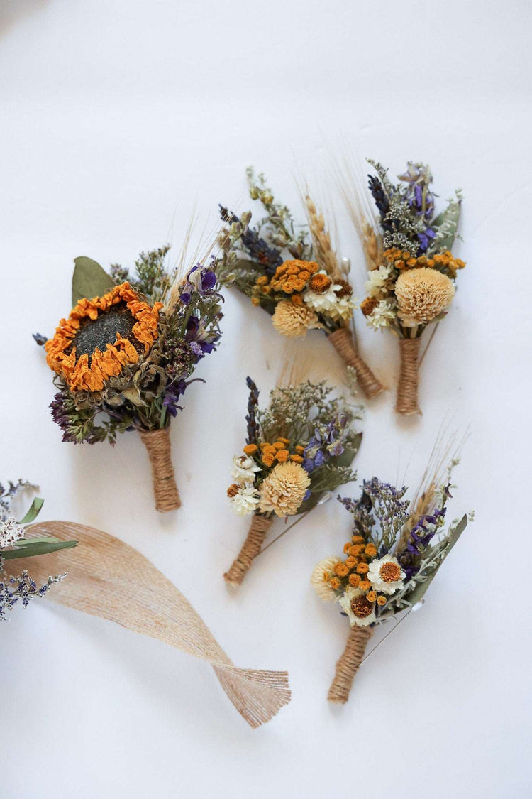Boutonniere with Sunflower for Dried Bridal Decor / Dry Flower Wedding, Rustic Boho Brides, Bridesmaid bouquet, Wildflowers Dried bouquet