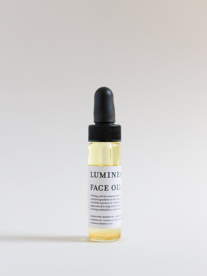 Illuminating face oil for Wrinkles, Dryness, Acne, Redness and Blemishes